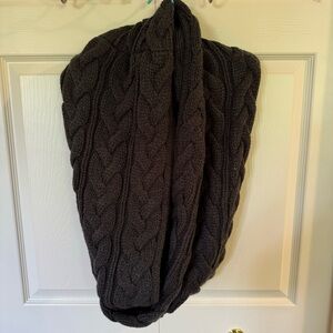 Indigo Chunky Knit Loop Scarf